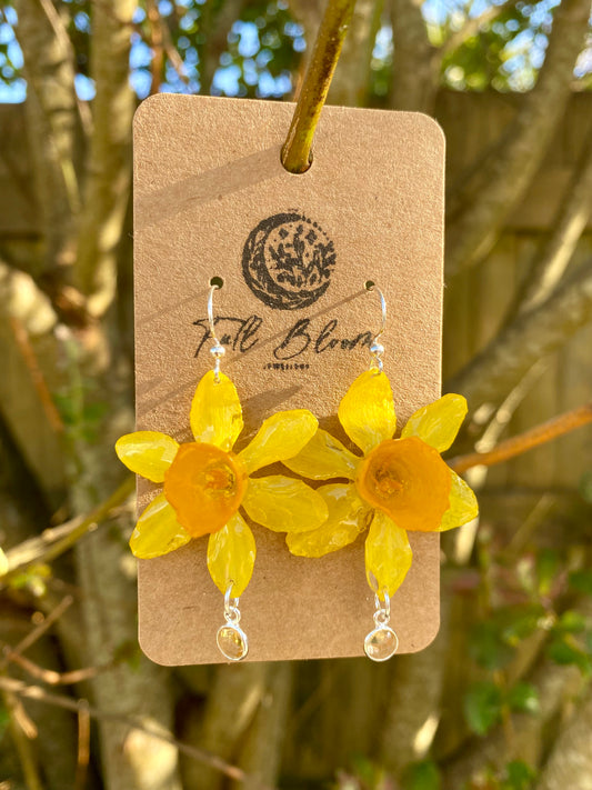 Sterling Silver Miniature 'Narcissus' daffodil earrings with citrine crystal dangles