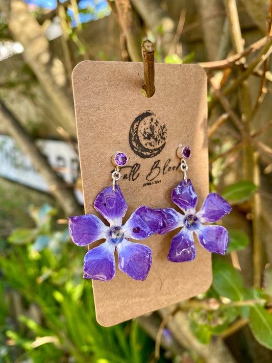 Sterling Silver Periwinkle and Amethyst studs